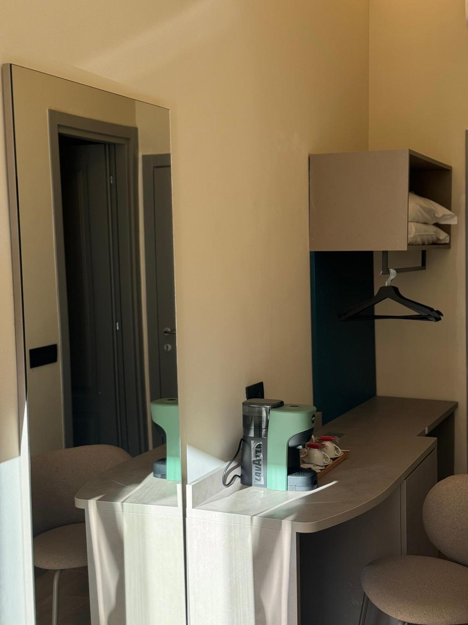 Honeycomb Guesthouse Rzym Zewnętrze zdjęcie