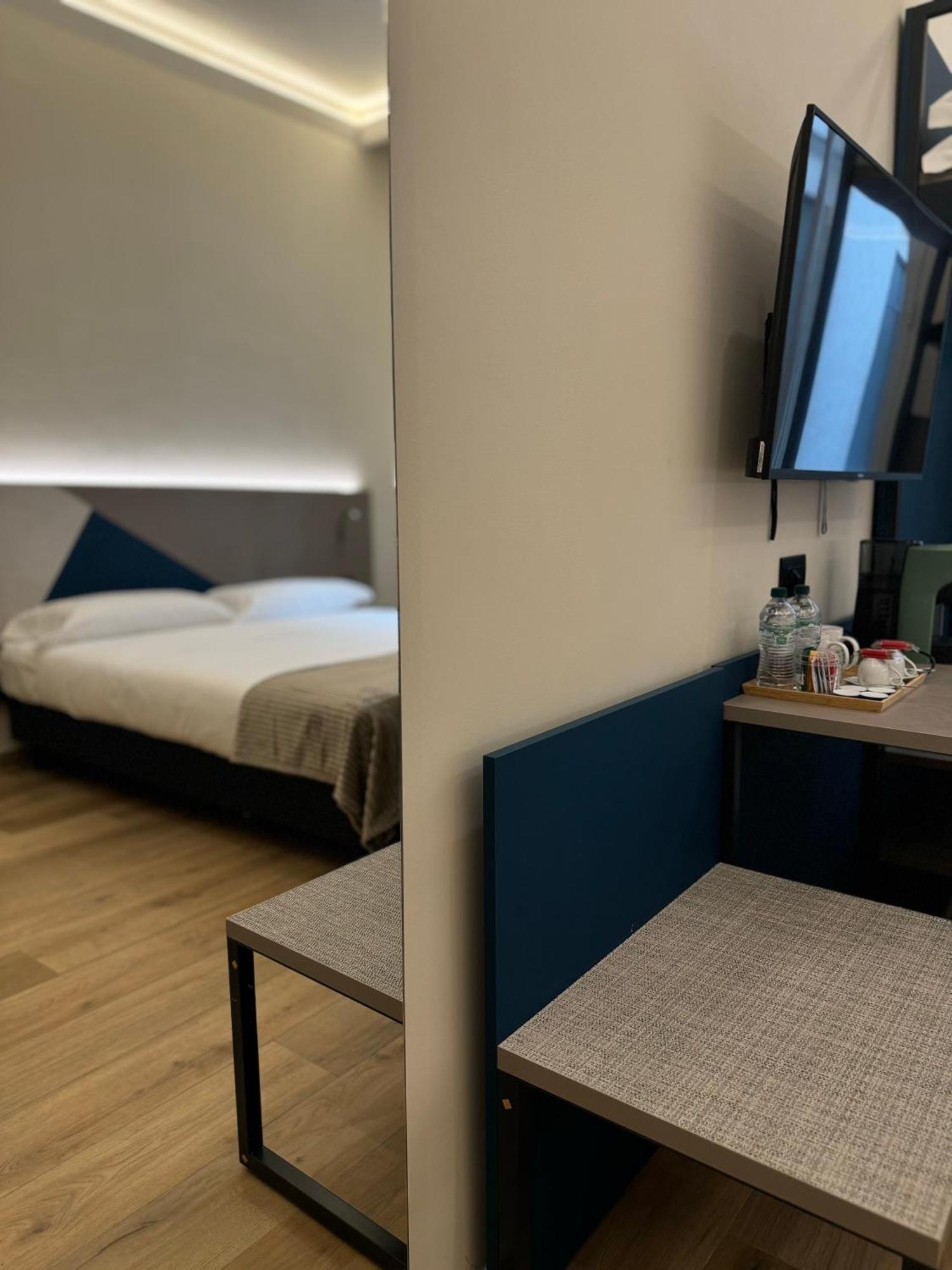 Honeycomb Guesthouse Rzym Zewnętrze zdjęcie