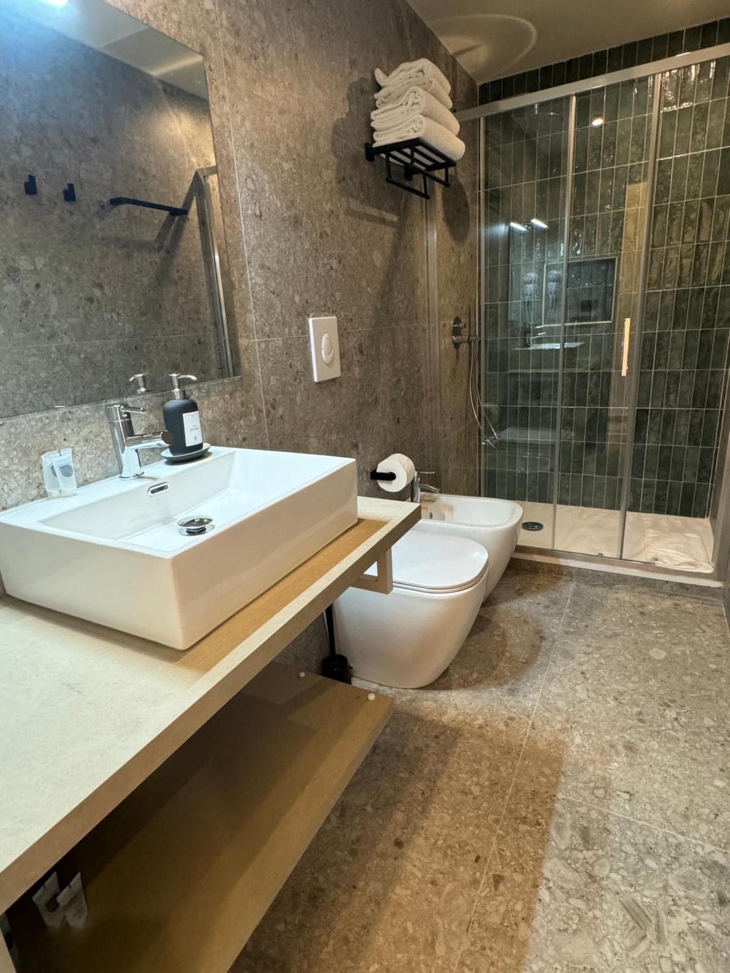 Honeycomb Guesthouse Rzym Zewnętrze zdjęcie
