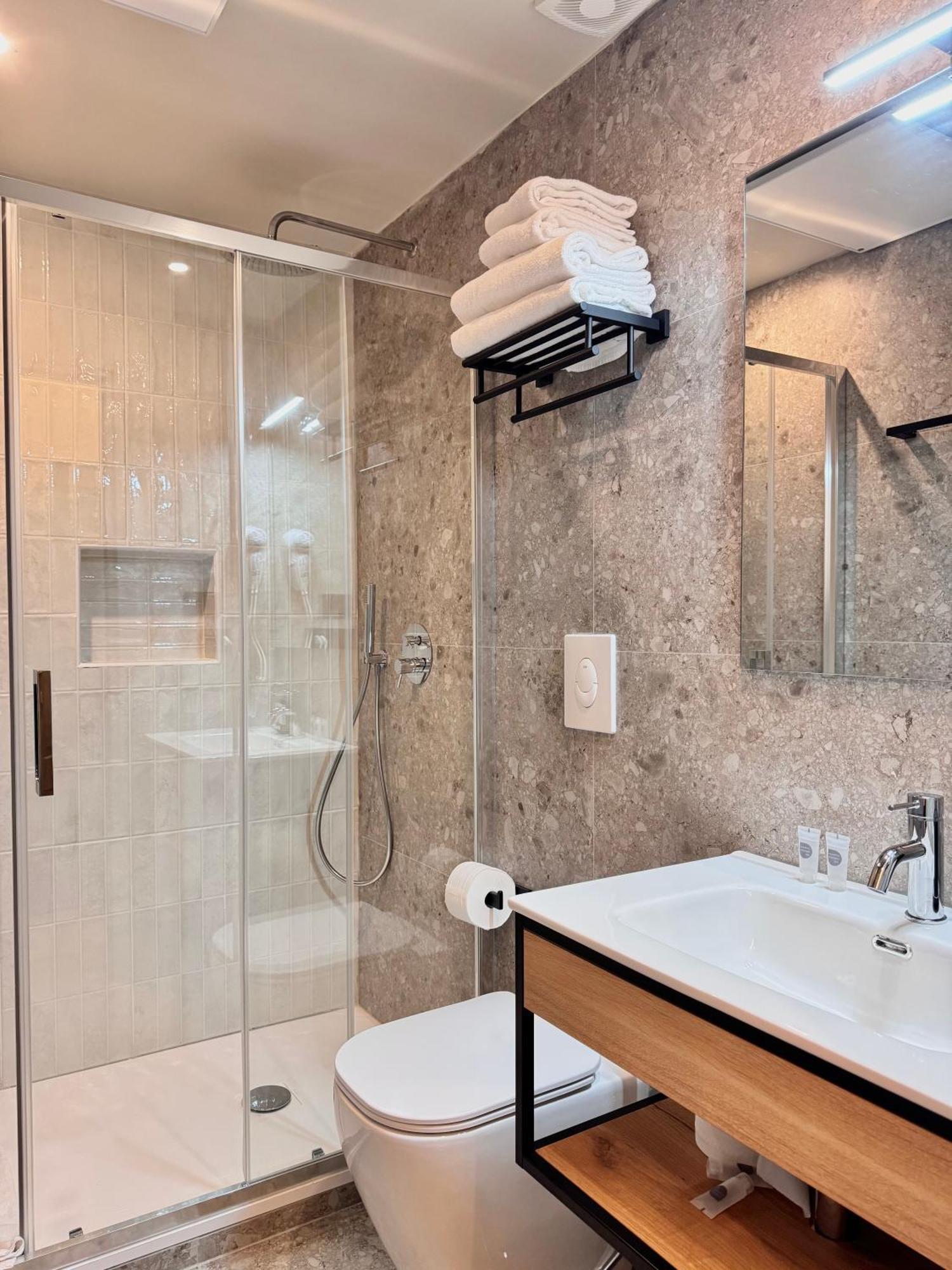 Honeycomb Guesthouse Rzym Zewnętrze zdjęcie